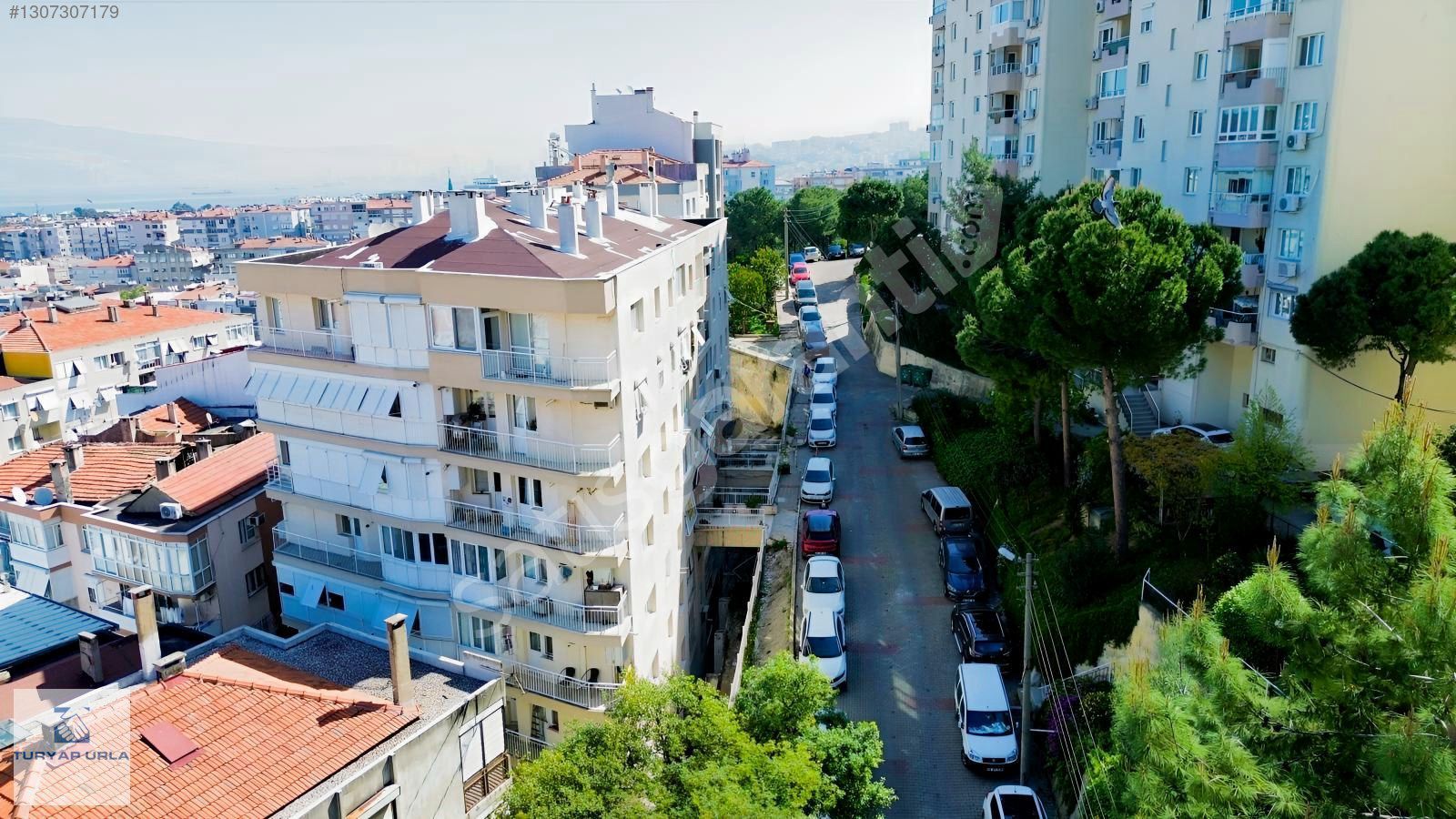 TURYAP'tan İstinye Park Yakını Tadilatlı Bahçeli 3+1 Daire