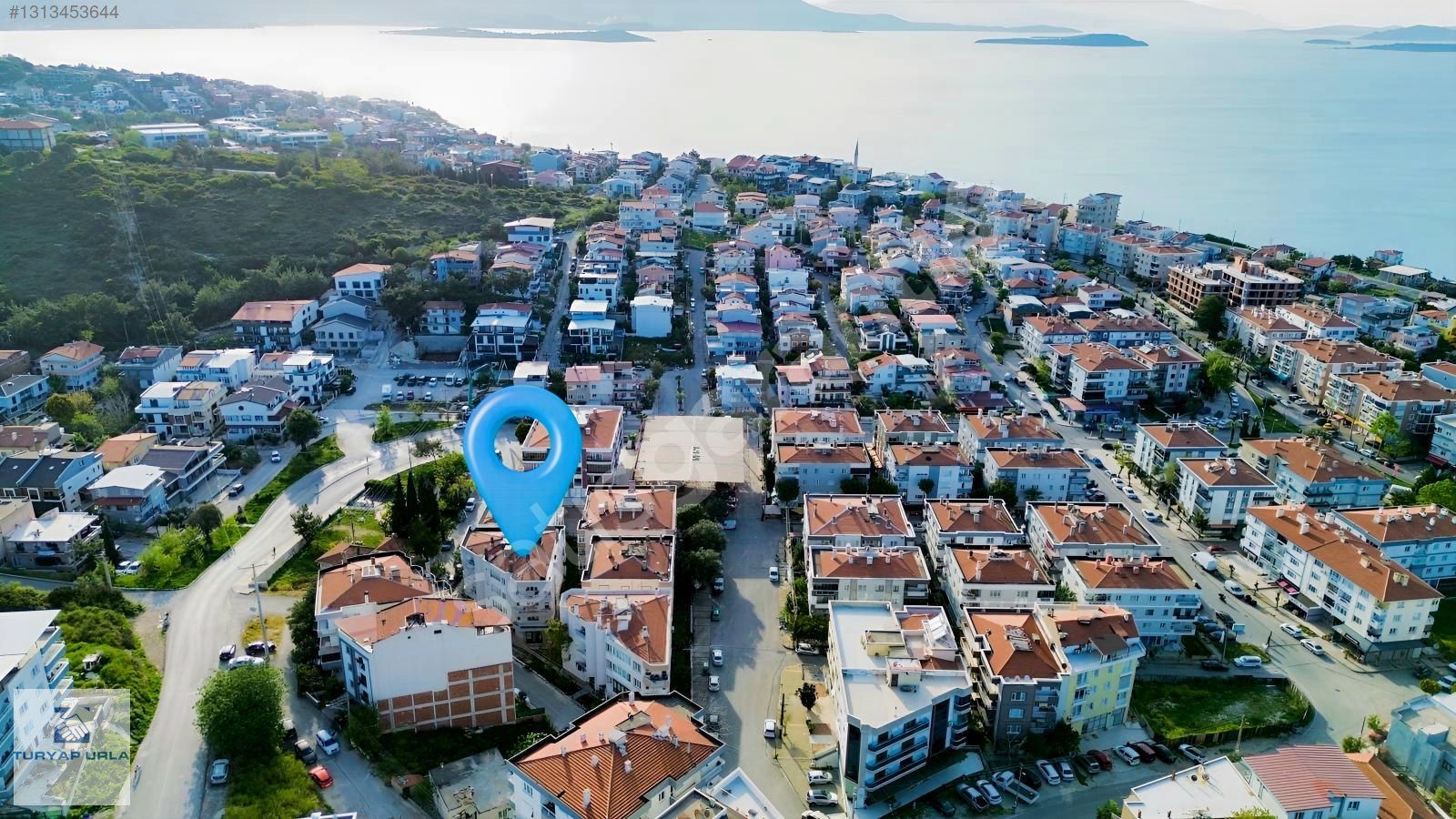 TURYAP / Urla Zeytinalanı Pazar Yerinde Yatırımlık 65 m2 Dükkan