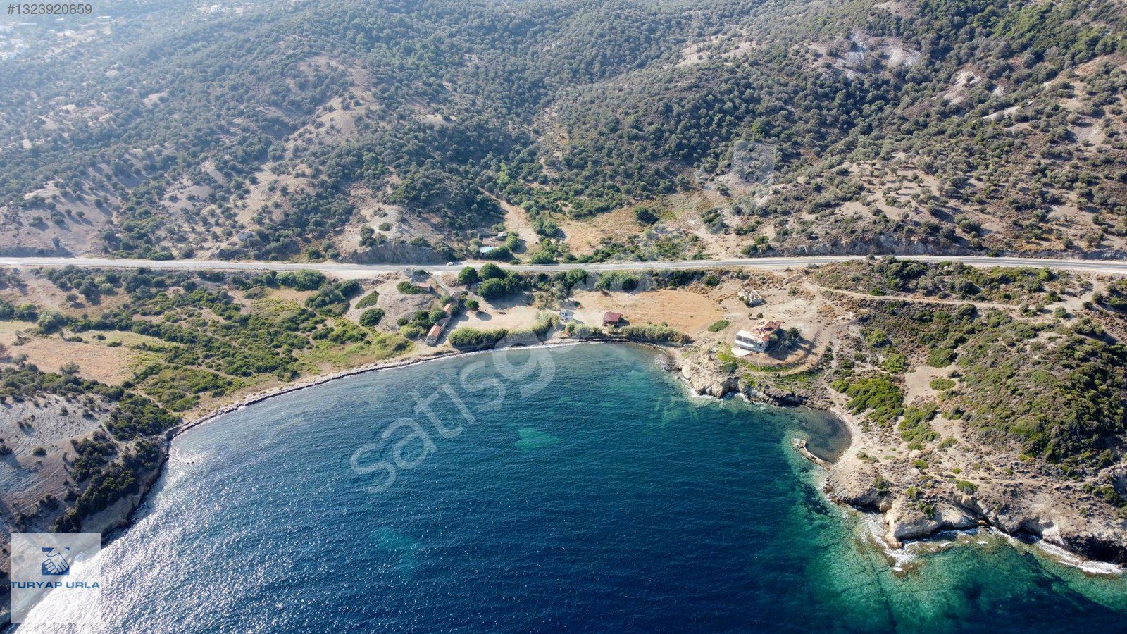 TURYAP'tan Yeni Foça'da Denize 150 Metre Mesafede Emsalsiz Tarla