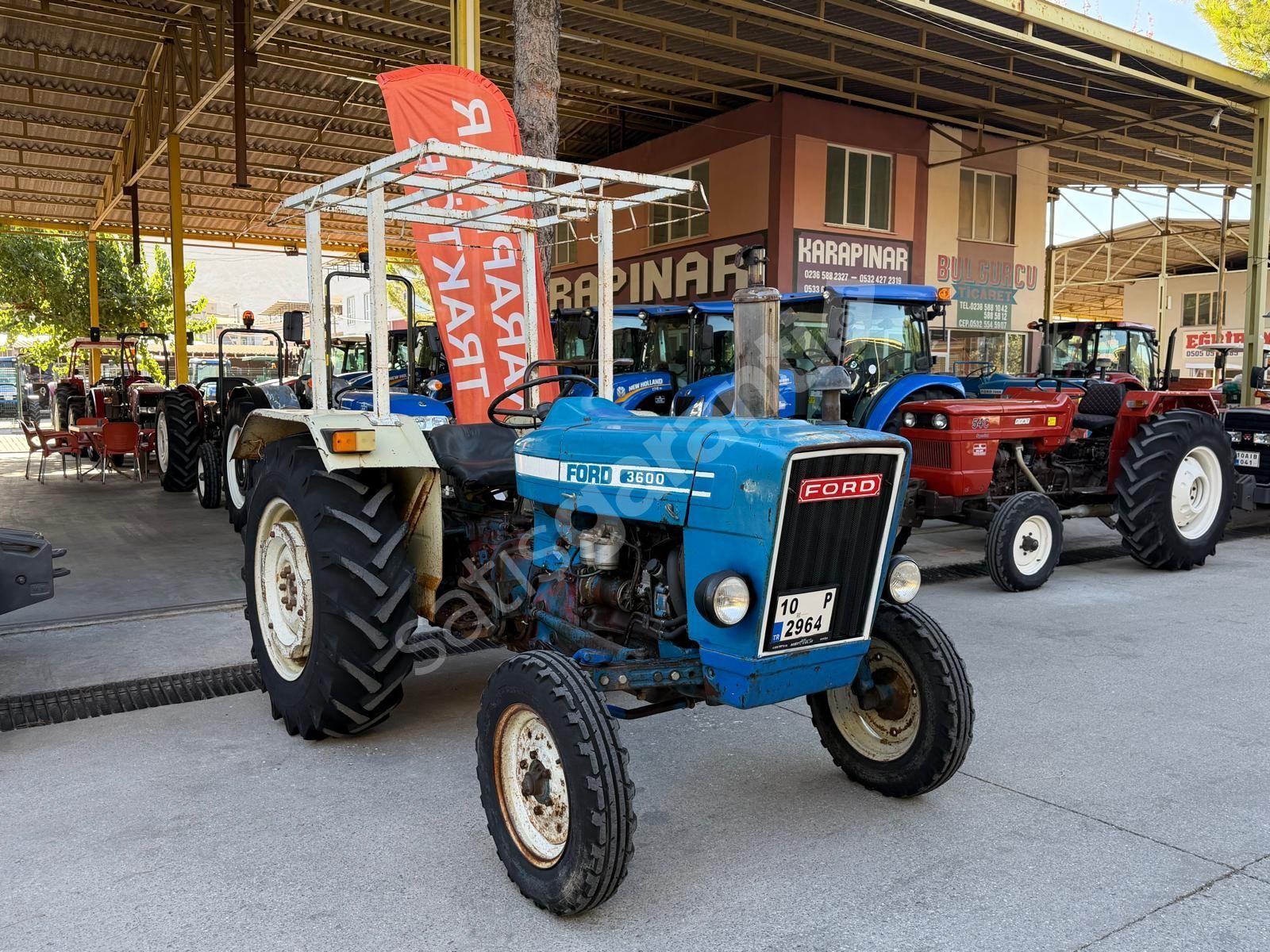 1982 FORD 3600 HİD.DİREKSİYON VİZELİ KARTA 12 TAKSİT
